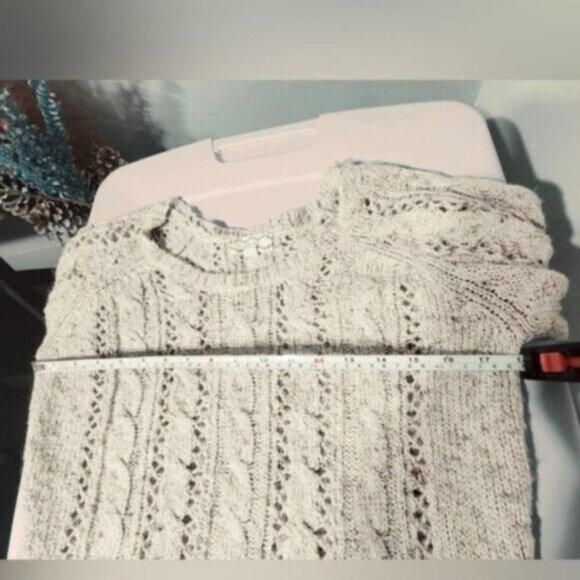 Pink Rose Equestrian style Loose Knit Patch Sweater- Size Small - Picture 14 of 14